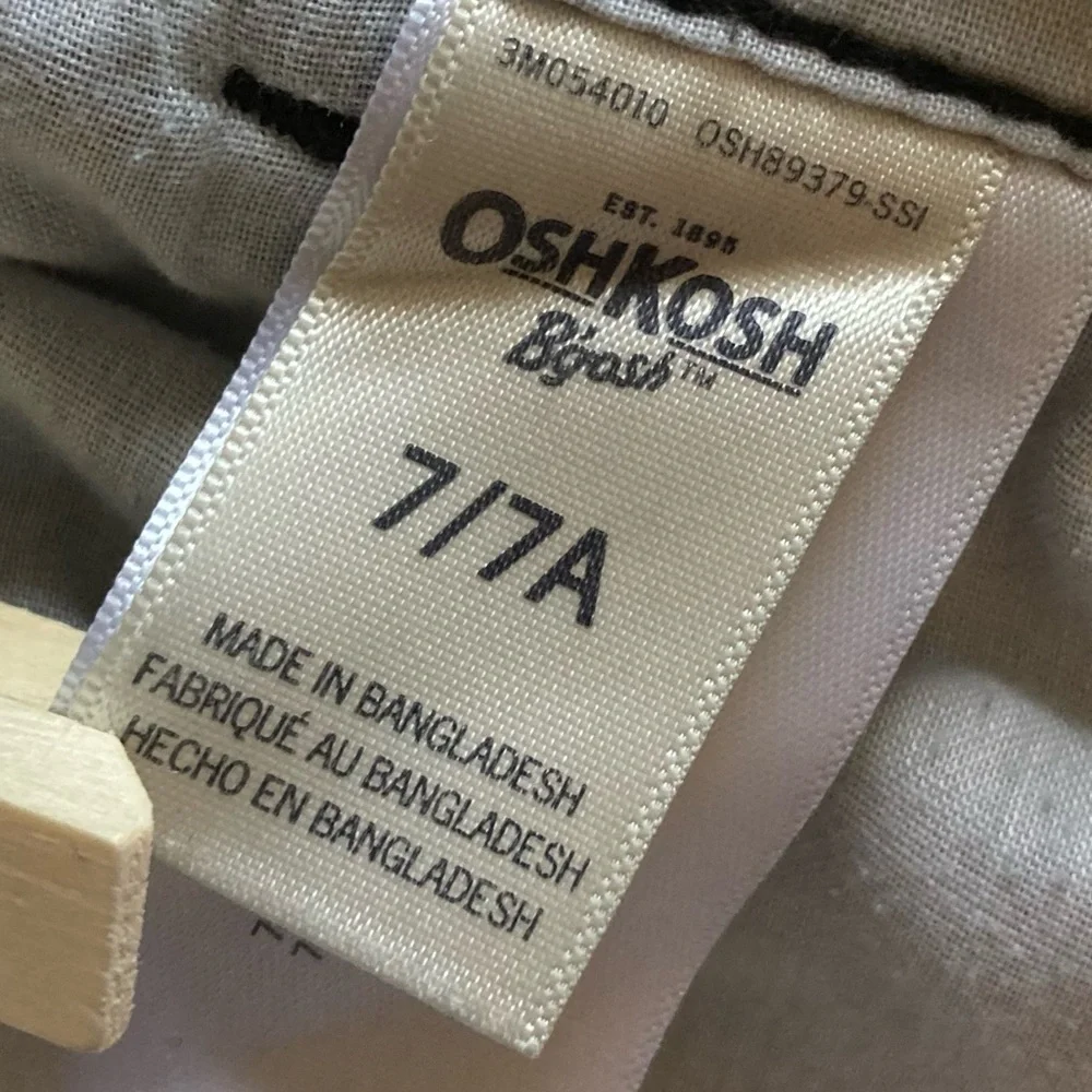 OshKosh B'gosh Kids Charcoal Overalls Size‎ 7/7A